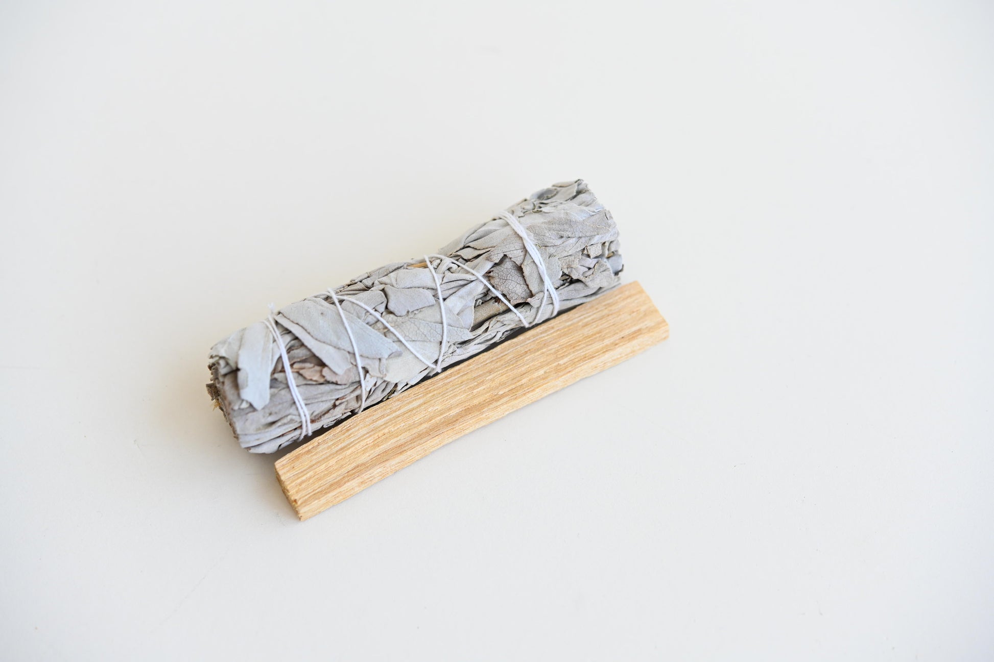 Palo Santo Pouch - sacred palo santo sticks detail